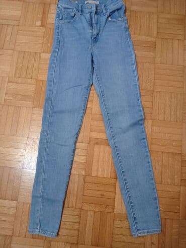 Levi’s ženske farmerke – svetloplava boja, skinny kroj. - Brend: Levi