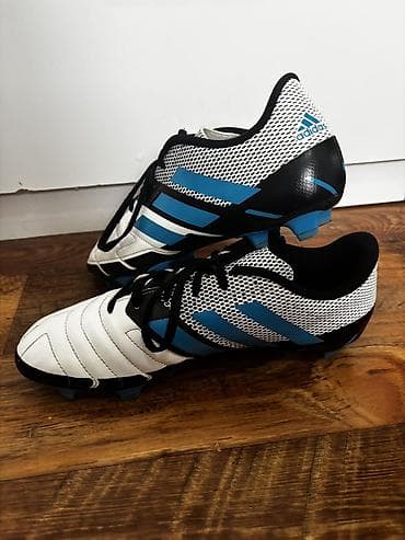 boo dog: Kopačke Adidas br 42 gaziste 265 mm su u odlicnom stanju sa veoma — 4