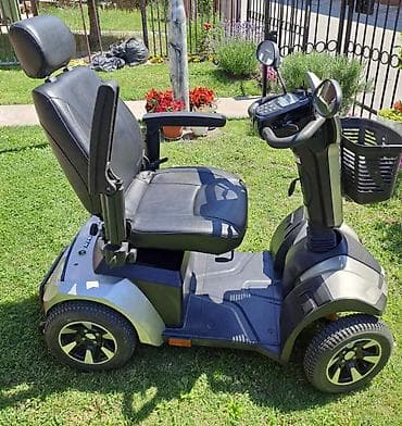 keper traka: Elektro skuter za mobilnost – Mercurius 4 Karakteristike: - Stabilna — 8