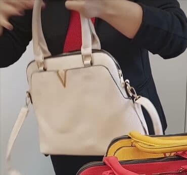 mona torbe novi modeli: Valentino, Materijal: Veštačka koža — 1