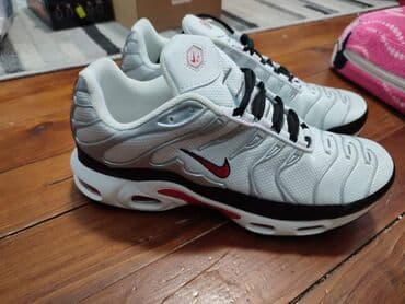 Patike, Nike, veličina - 45 na lalafo.rs Patike, Nike, veličina - 45