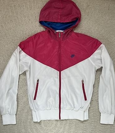 Nike Sportswear Windrunner jakna s kapuljačom - Model: The Windrunner