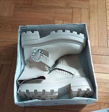 Trainers: Ženske čizme – bež/ekru nijansa, chunky platforma - Model: poluduboke — 1