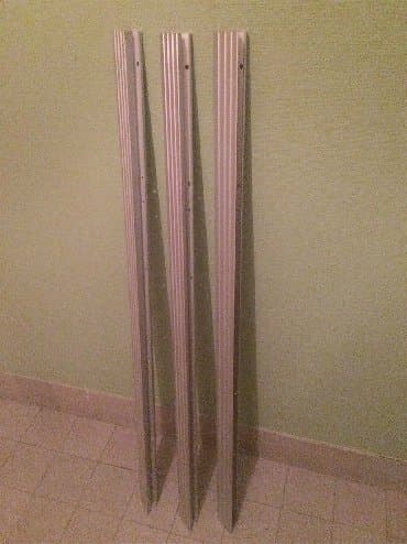 kupujemprodajem hranilice za bebe: Stakleno/aluminijumske police za na zid, 4 kom, uvoz CH Prodajem 4 — 7