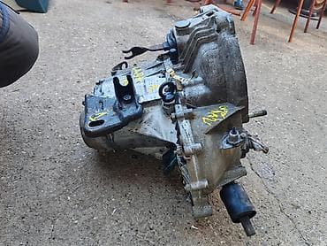 brava za haubu ford c max: Menjac pet brzina Lada 112. Polovno, ocuvano. Skinuto sa rastavljenog — 6