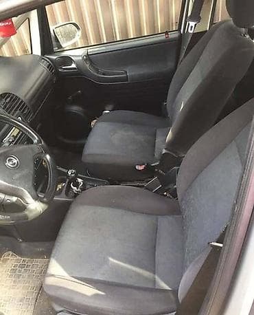 pežo 407 polovni automobili: OPEL ZAFIRA 1.6 - KOMPLETAN AUTO U DELOVIMA | 1.6 16V Z16XE MOTOR — 3