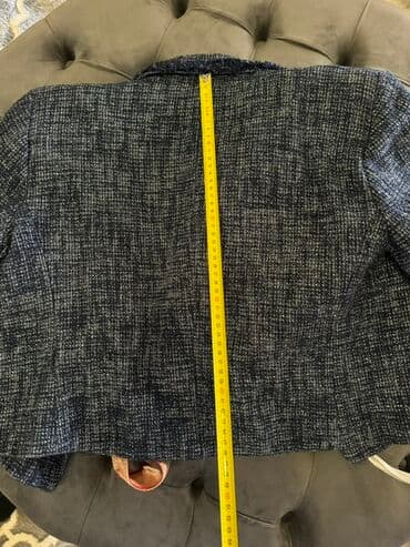 Rolke: Ženski kraći blejzer – Zara - Brend: Zara Woman (etiketa vidljiva na — 2