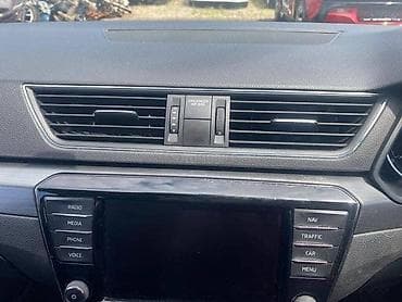 tank pad za motor: RESETKA VENTILACIJE ZA ŠKODA SUPERB | Resetka ventilacije za Skoda — 1