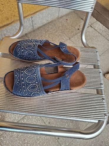 obuca broj 35: Teksas sandale, broj 39 - Gazište: 25 cm - Materijal gornjišta — 7