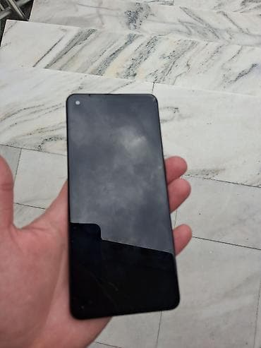 punjac sa tri nastavka: Samsung Galaxy A21s u solidnom stanju. Telefon sve radi. Ekran je — 1