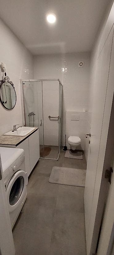 izdavanje stanova ruma: Jednosoban stan sa kompletnim nameštajem i opremom - Dnevni — 2