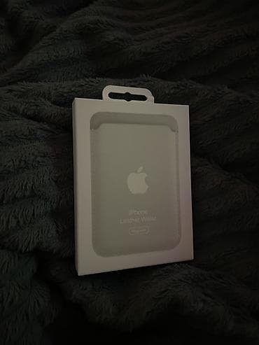 drzac za barjak: Apple iPhone Leather Wallet sa MagSafe magnetima - Originalni Apple — 5