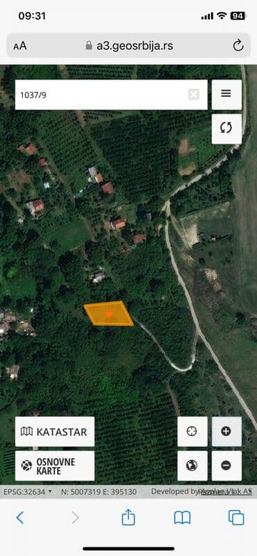 Commercial Property: 727 ares, Owner — 4