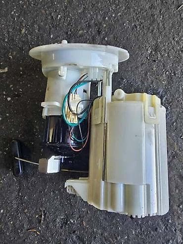 BENZINSKA PUMPA 2.0 TFSI ZA AUDI A5 OD 2006. DO 2012. GOD