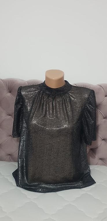 kratki ženski kaputi: Svečana ženska bluza sa sjajnim efektom - Boja: crna sa metalik — 1