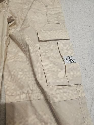 Pantalone: Calvin Klein Jeans ženske cargo pantalone,odgovaraju za S - Model — 2