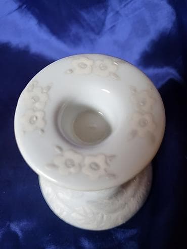 stari dukati: Svecnjak nov,rucni rad 80te. Svecnjak,blagi reljefni rad — 2