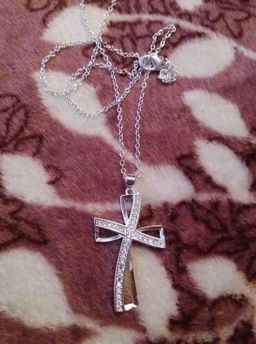 ugg cizme sa platformom cena: Cena 1200din — 1