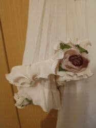 Sweatpants: Vencanica iz Italije, stara 50 godina Ima svoju kutiju, izvezene — 2