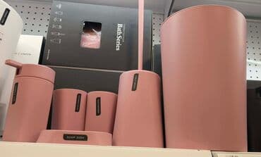 Set za kupatilo 
6 u 1
2800 din 
M❎