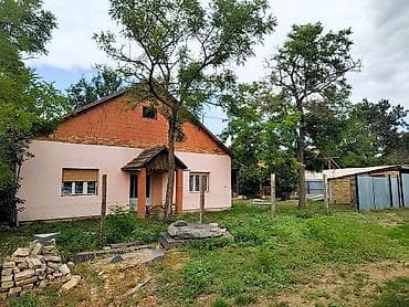 hitna prodaja kuca kraljevo: Prodajem salaš sa velikim voćnjakom u Novom Kneževcu, blizu Mađarske — 1