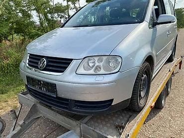 Vozila: PREDNJI BRANIK ZA VOLKSWAGEN TOURAN OD 2001. DO 2005. GOD. | Polovni — 1