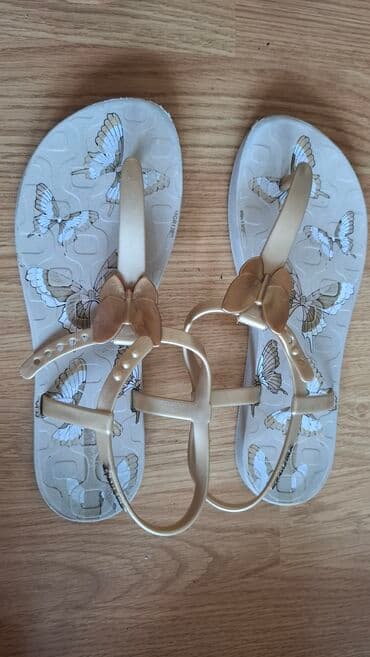 tunike i kosulje za punije dame: Čizme, Massimo Dutti, 40 — 16