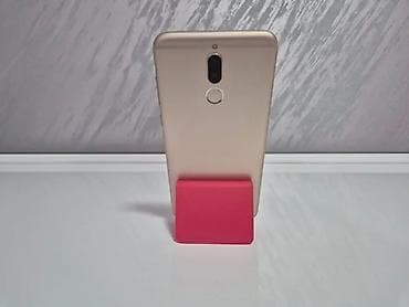 Home Appliances: Huawei pametni telefon – zlatna boja - Ekran: veliki FullView displej — 4