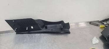 motalice za duvan: PLASTIKA ZA VOLKSWAGEN POLO - 6R4867765B | Plastika unutrasnja Polo — 2