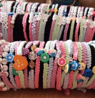 batch kod parfem: Narukvice Hand Made 150 vockice, 200 ime, 250 perlice Isporuka Slanje — 11