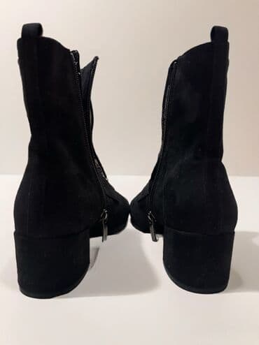 new yorker sortsevi: High boots, Tamaris, 38 — 8