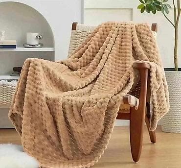 madam coco cebad: 🌿Rebrasta plišana ćebad🌿
🌿Dimenzije-200*200 — 1