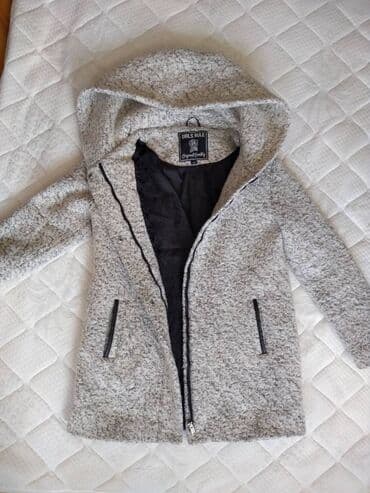 C&A kaput, odgovara vel S-M Topao deblji kaput sa kapuljacom (