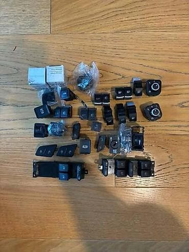 glava od kostura: PREKIDAC PODIZACA STAKLA ZA VOLKSWAGEN GOLF 4, GOLF 5, GOLF 6 . OD — 2