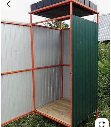 Spoljni tuš kabina sa rezervoarom za vodu - Konstrukcija: čelični ram na lalafo.rs Spoljni tuš kabina sa rezervoarom za vodu - Konstrukcija: čelični ram