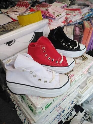converse novi sad: 36-40 3500 — 3