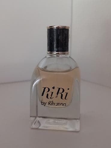 kirke economic parfem: RiRi by Rihanna edp, 30ml
Nedostaje par ml
Kod 15161
ORIGINAL — 1