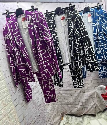 crveni komplet: Kompleti 3200 — 4