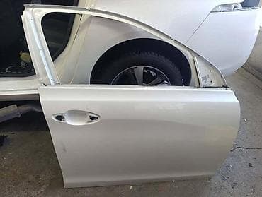 kasa za oruzje: PREDNJA DESNA VRATA ZA PEUGEOT 308 OD 2013. DO 2021. GOD — 1