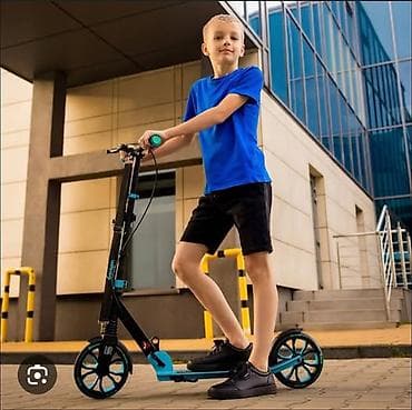 Dečiji bicikli: Trotinet 
5300 dinara
mn — 1