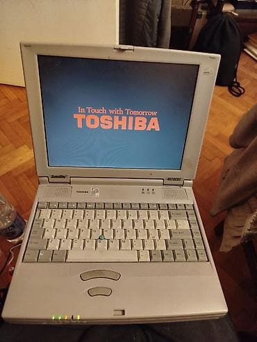 Toshiba Satellite 4010CDT – retro stari laptop racunar - vintage