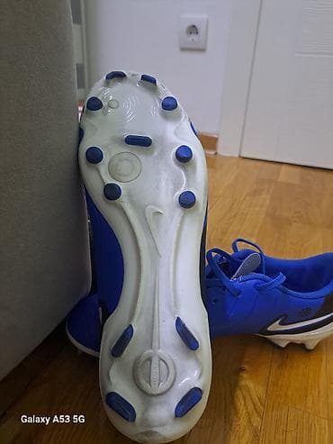 kozne kopacke: Nike kopačke za fudbal na travi - Model: Nike (plave sa belim Swoosh — 2
