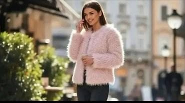 Ženska jakna od veštačkog krzna – pastelno roze - Model: kratka