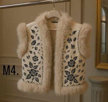 monkler jakne: S M L
2.300din⭐️ — 2