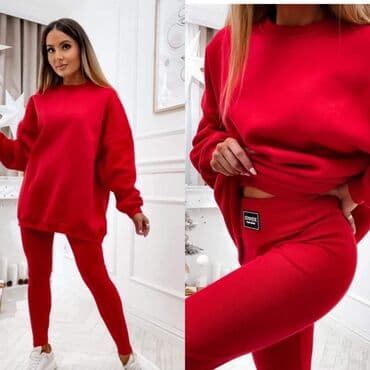 prodaja zenskih kompleta: Komplet: 2500 dinara — 4