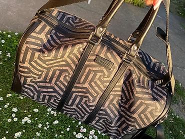 jakne c: Prodajem Gucci putnu torbu od kvalitetne kože, dimenzija 46 cm dužina — 6