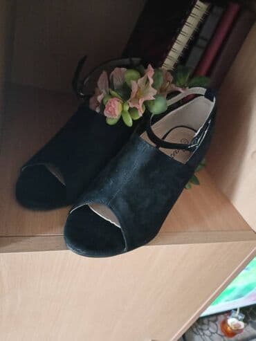 dune obuca beograd: Sandals, 37 — 3