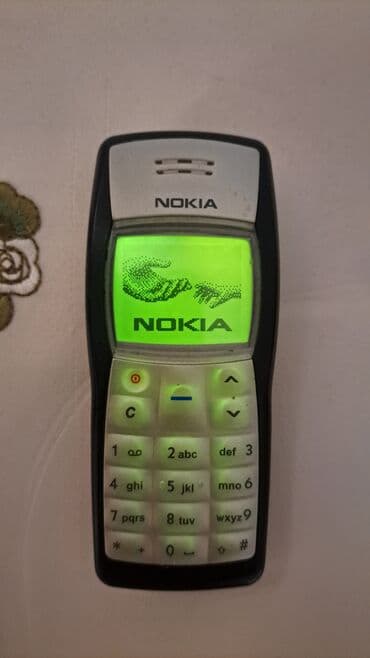 Electronics: Nokia mobilni telefon – klasični model sa monohromatskim zelenim — 3