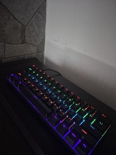 mobile near me: Gejming PC – Ryzen 5 3400G / RX 6600 / 16GB RAM / 512GB SSD Na — 3