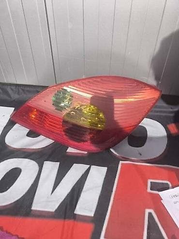DESNO STOP SVETLO ZA OPEL TIGRA OD 2004. DO 2009. GOD. | Molba za na lalafo.rs DESNO STOP SVETLO ZA OPEL TIGRA OD 2004. DO 2009. GOD. | Molba za